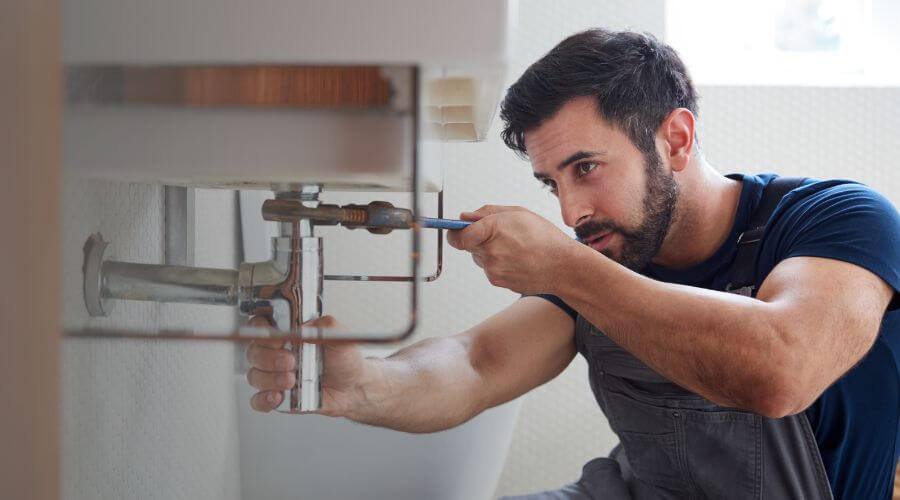 Faucet aerator cleaning/replacement in Greensburg, KY